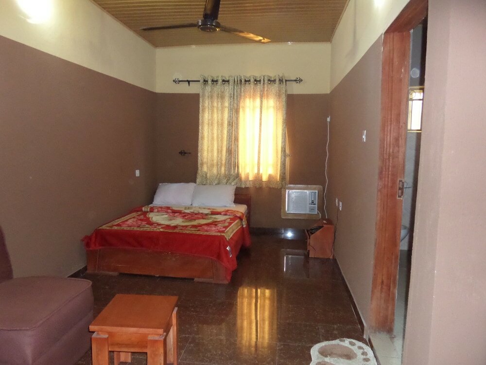 Фото Tajmahal Hotels Annex