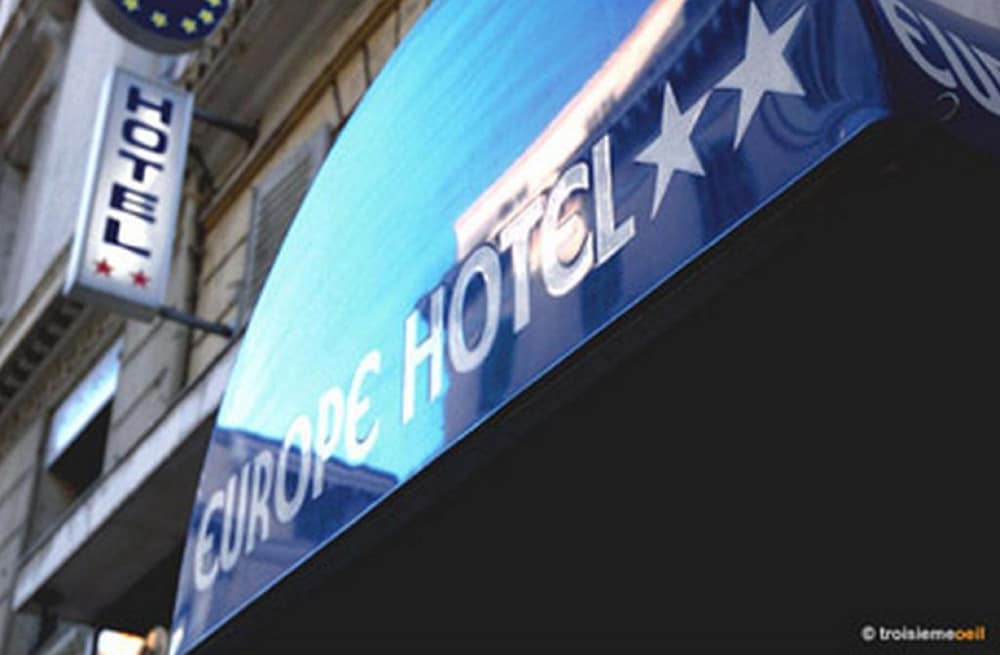 Фото отеля 2