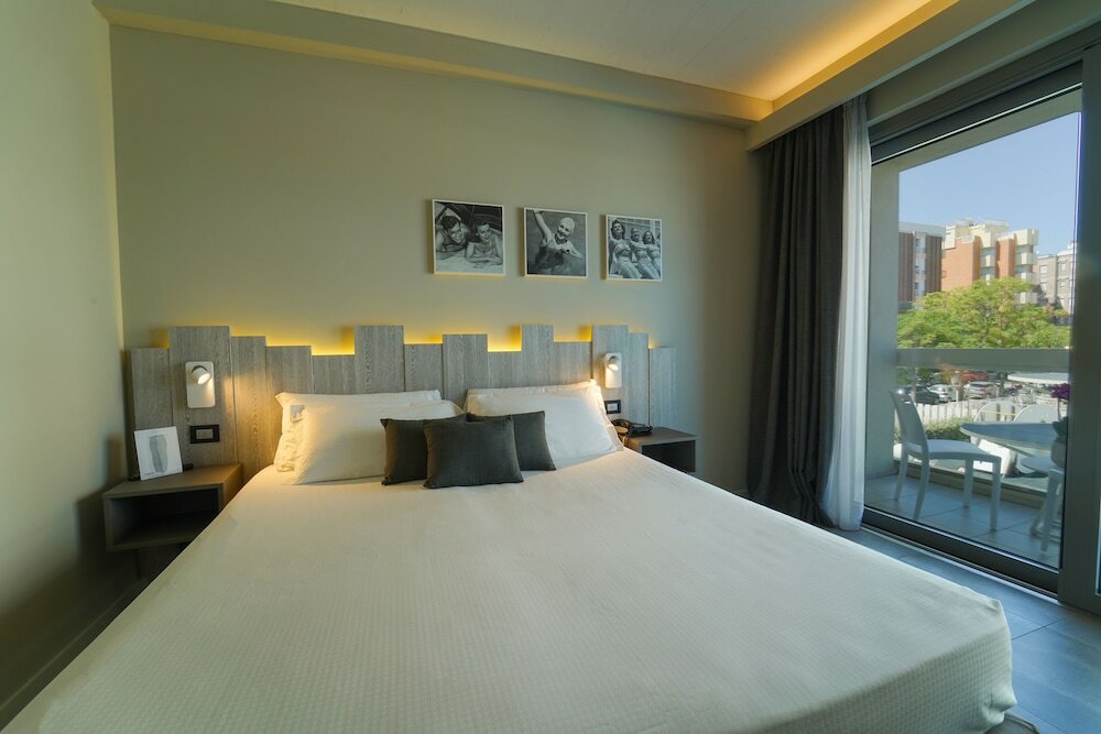 Фото Nautilus Family Hotel