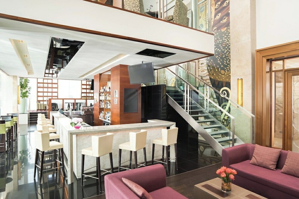 Фото Sheraton Bratislava Hotel