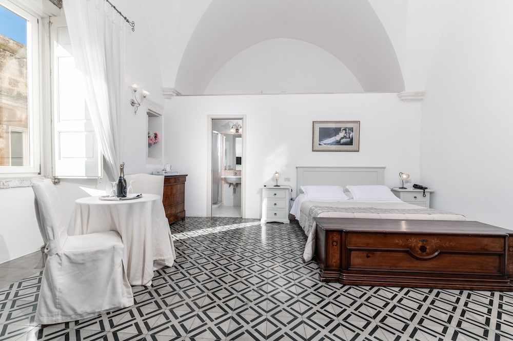 Фото Hotel Rione Antico La Terra