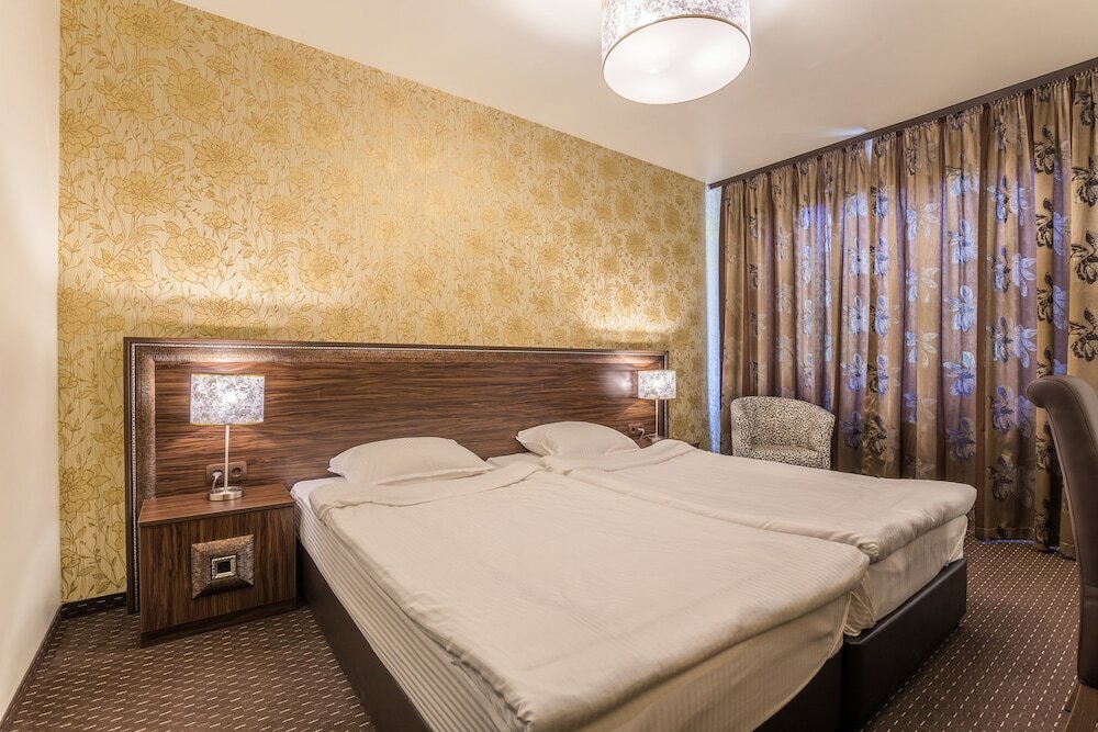 Фото Hotel Elegance