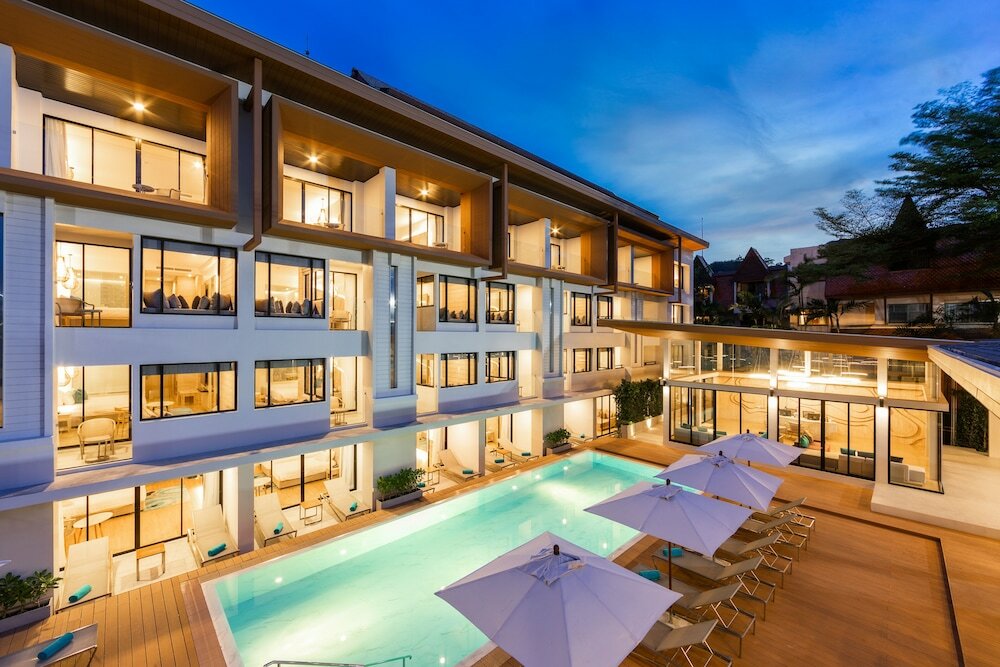 Фото отеля 1