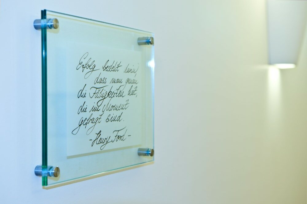 Фото Town Hotel Wiesbaden