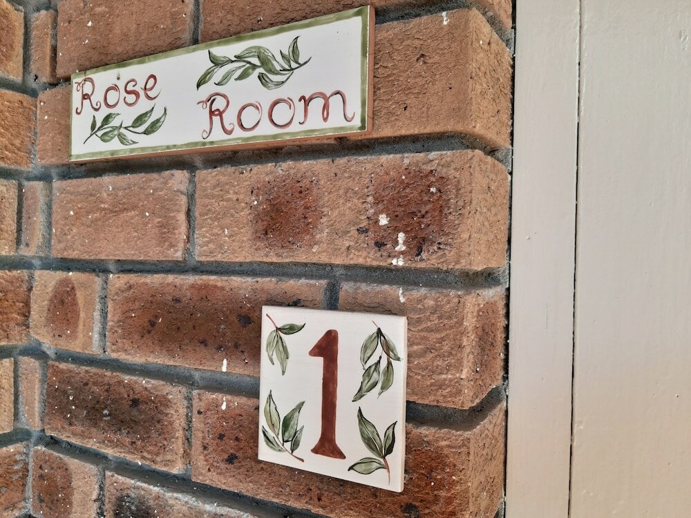 Фото Rustic Manor Bed And Breakfast