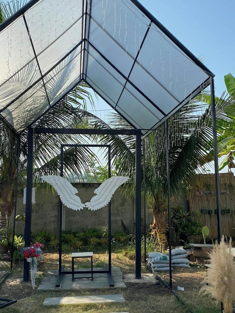 Фото ThanaVill Resort