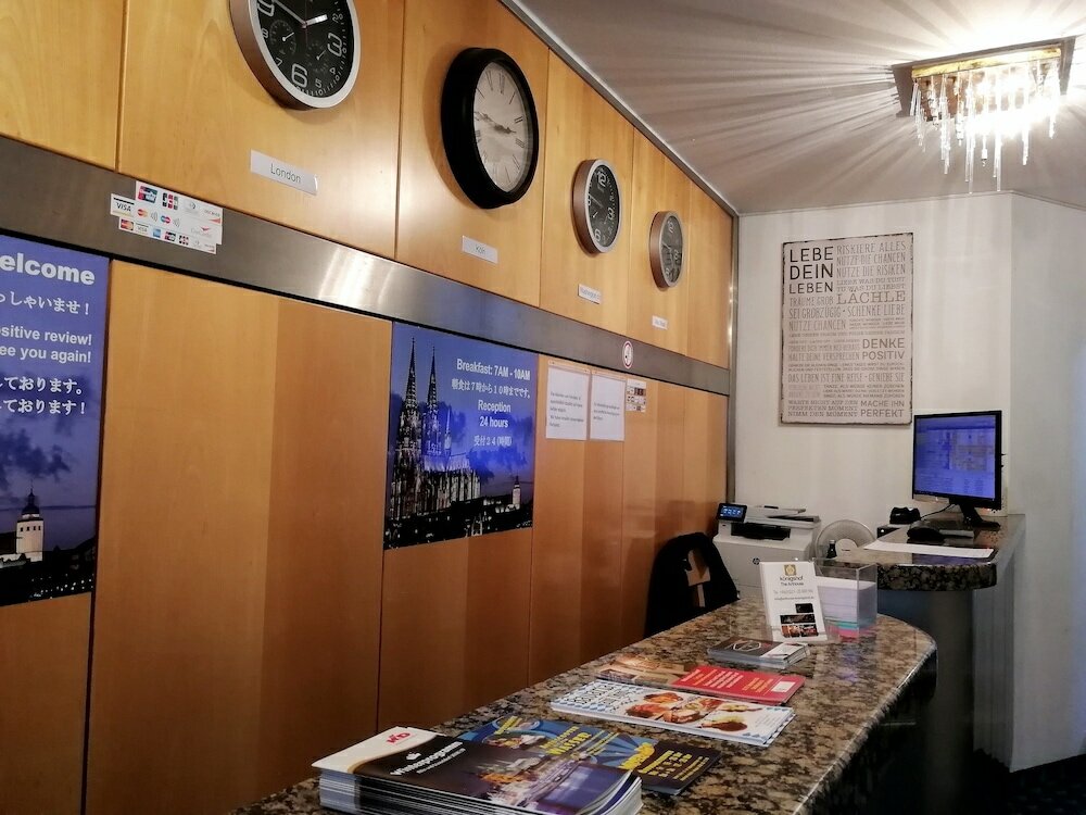 Фото Hotel Königshof The Arthouse