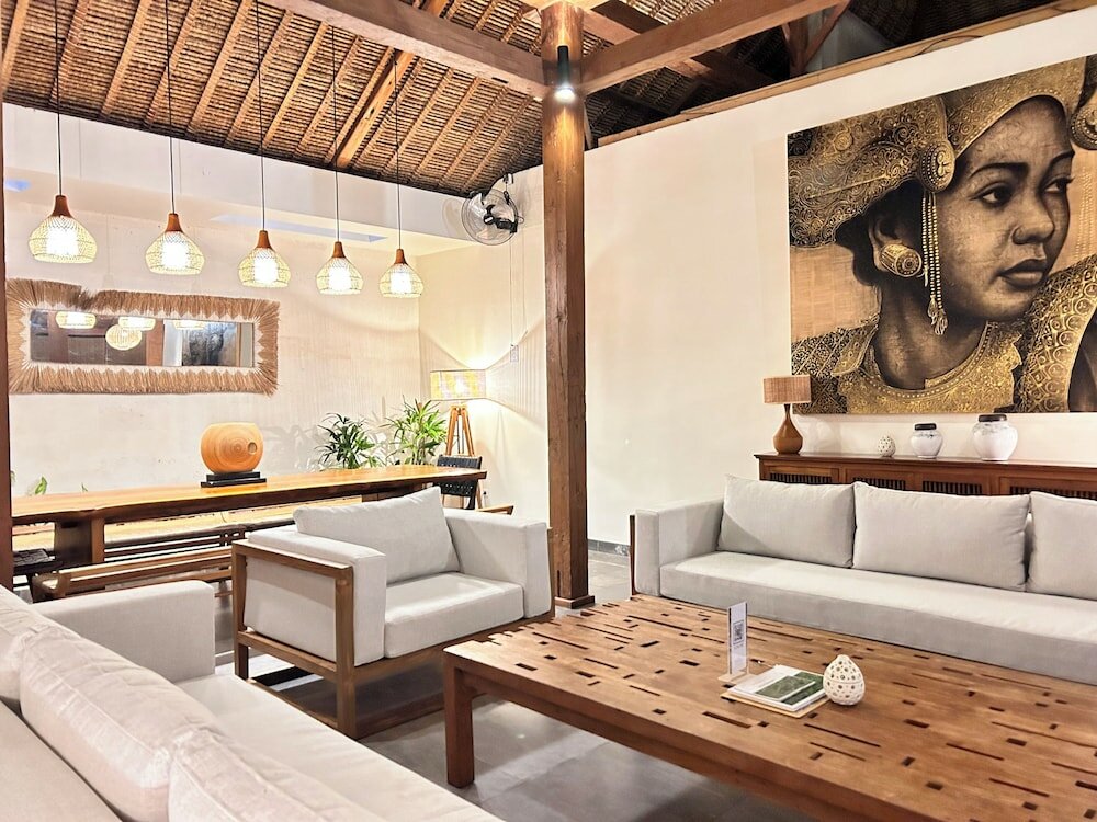 Фото Karmagali Boutique Suites