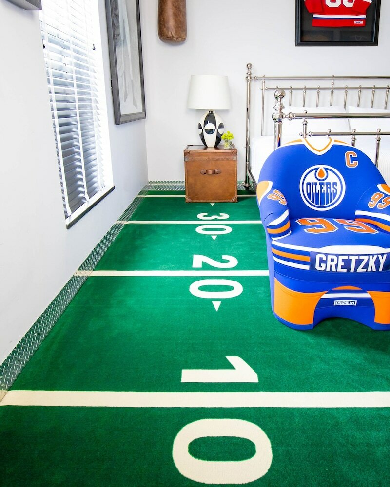 Фото Retro Suites Hotel