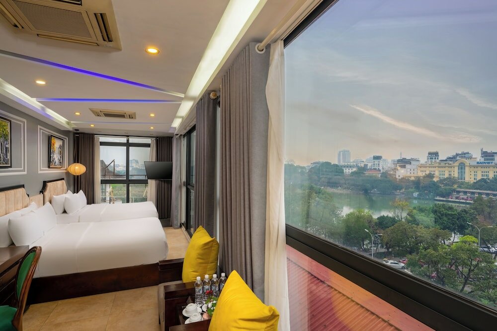 Фото Bella Rosa Hotel & Travel