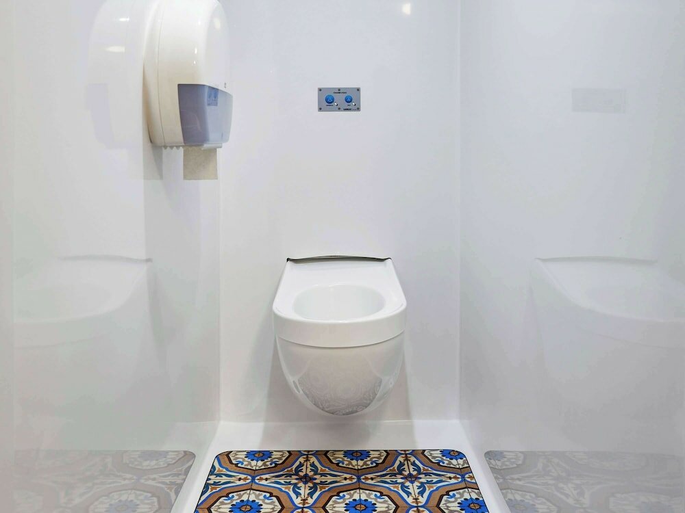 Фото HotelF1 Clermont Ferrand Est