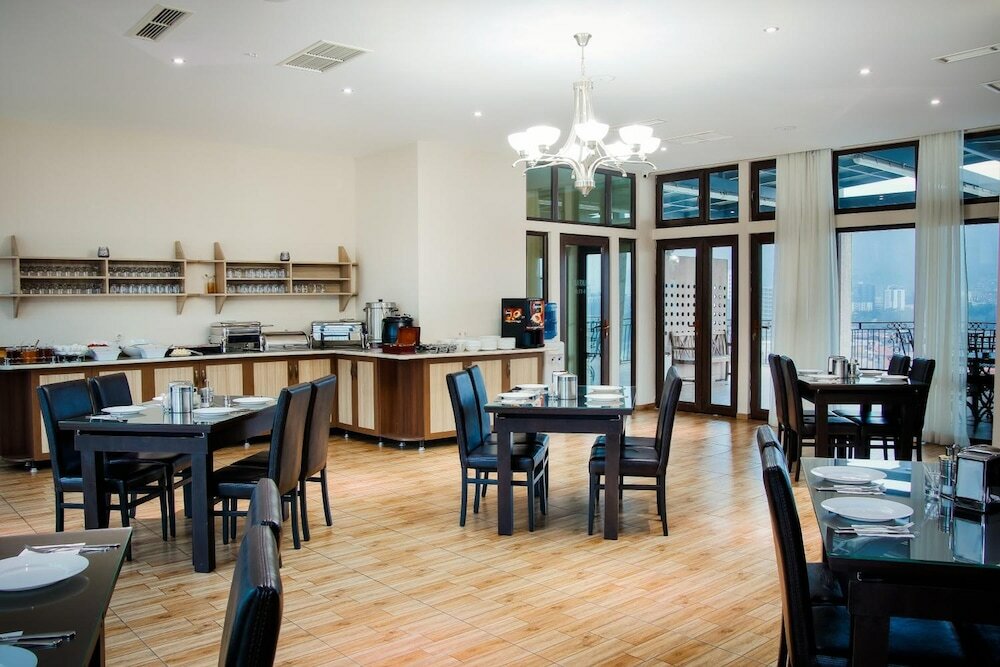 Фото Отель Gtm Plaza