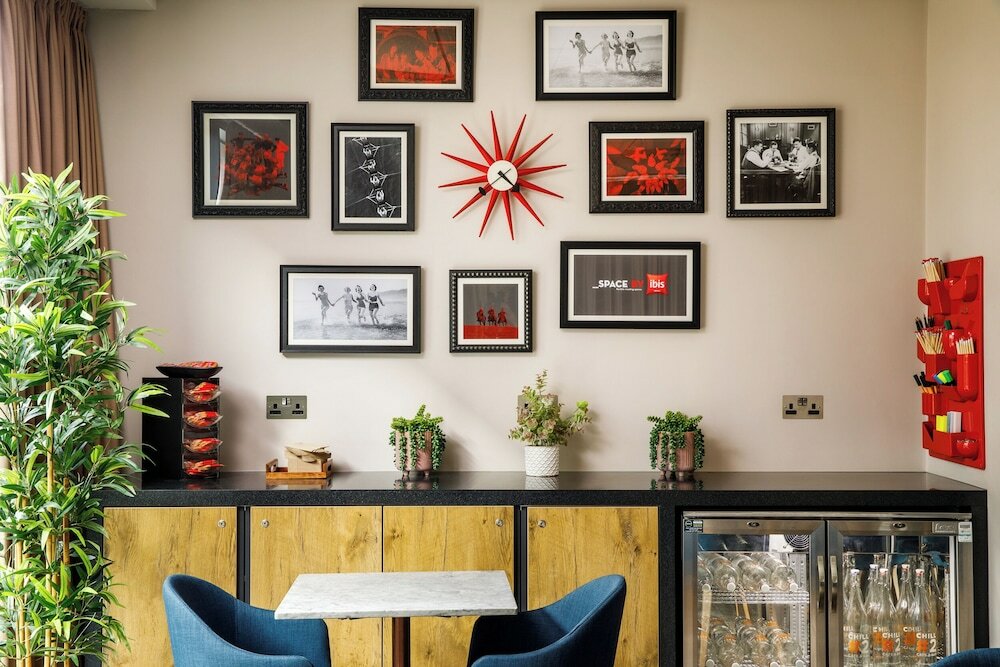 Фото Ibis Cambridge Central Station