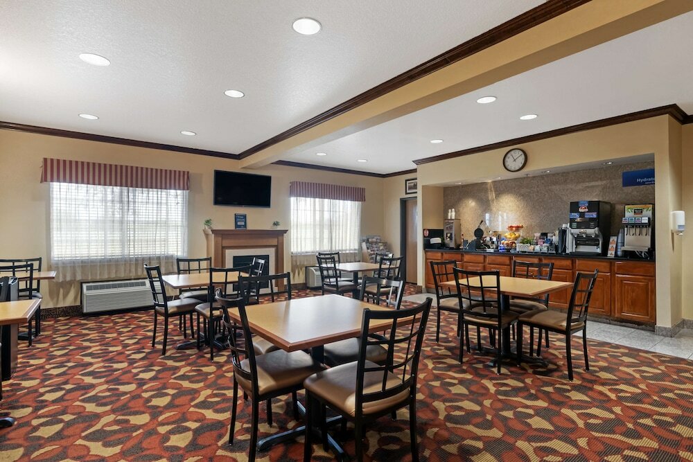 Фото Best Western Laramie Inn & Suites