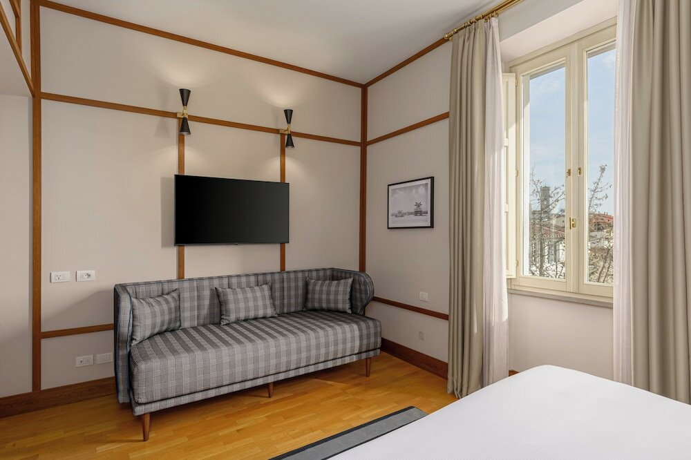 Фото Room Mate Luca