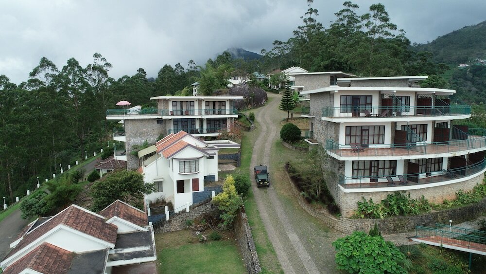 Фото Ayur County