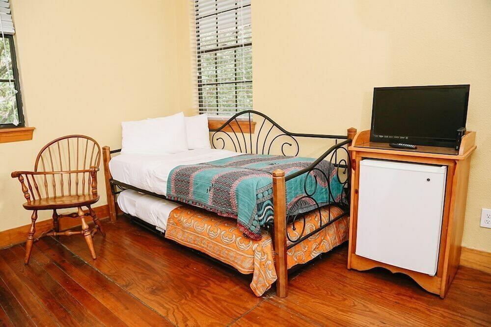 Фото Inn on the Riverwalk