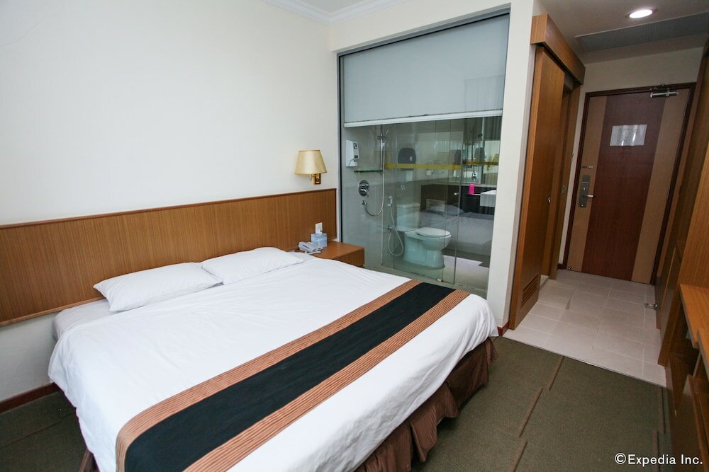 Фото New Cape Inn