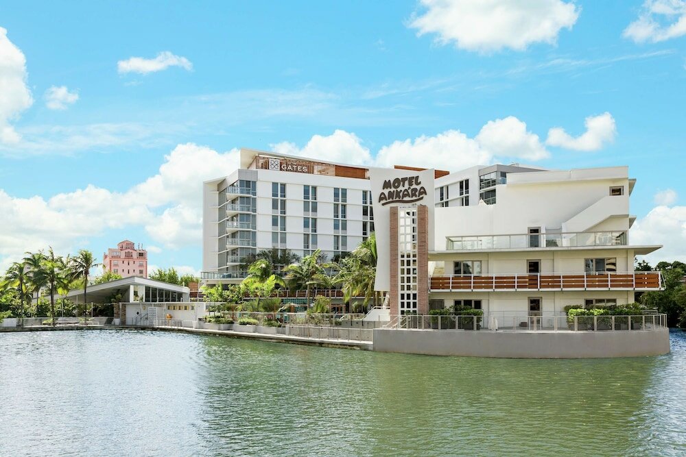 Фото The Gates Hotel South Beach 