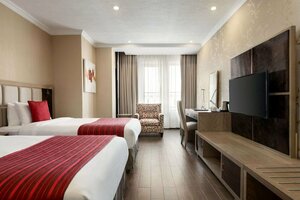 Гостиница Ramada by Wyndham Bishkek Centre