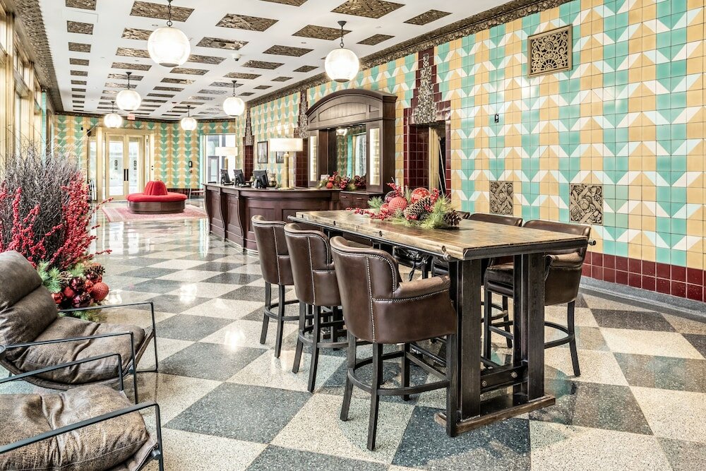 Фото Bottleworks Hotel