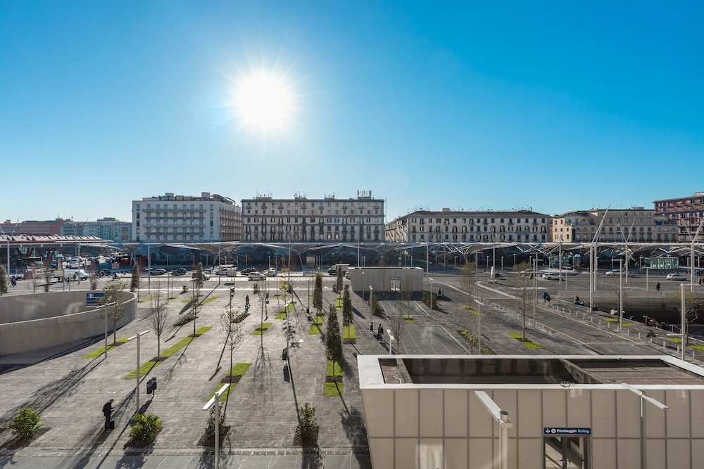 Фото Hotel Bella Napoli Suites