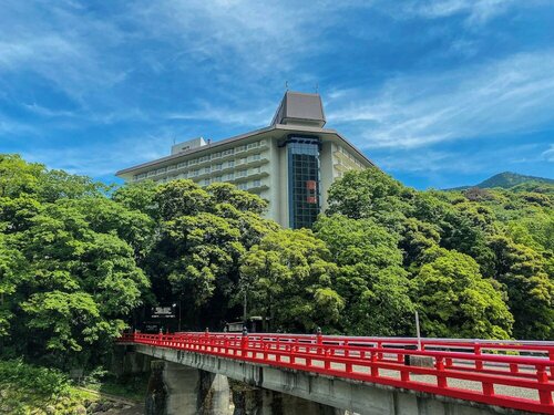 Внешний вид отеля Yumoto Fujiya Hotel в Хаконе, фото 3
