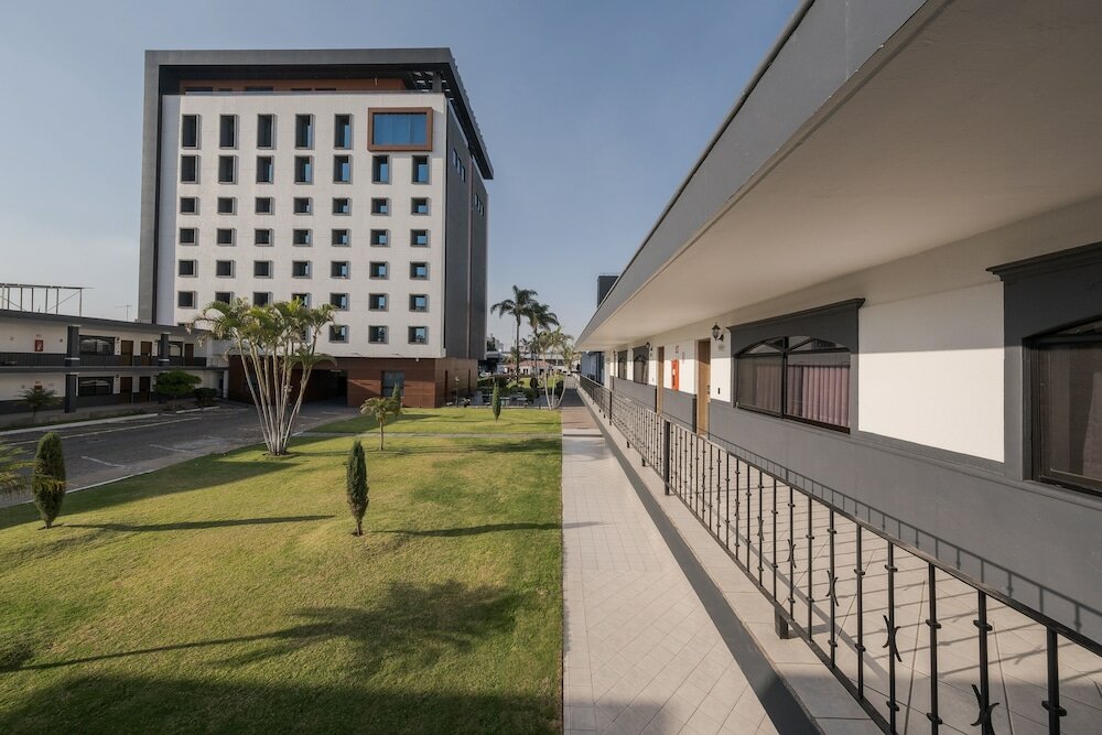 Фото Hotel Malibu