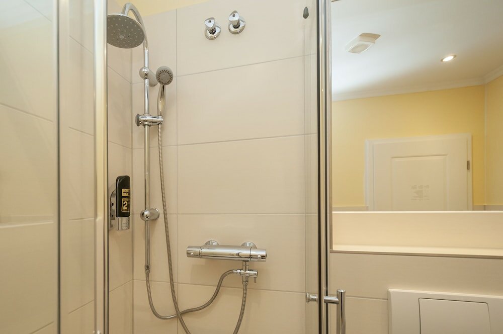 Фото Hotel Grüne Tanne