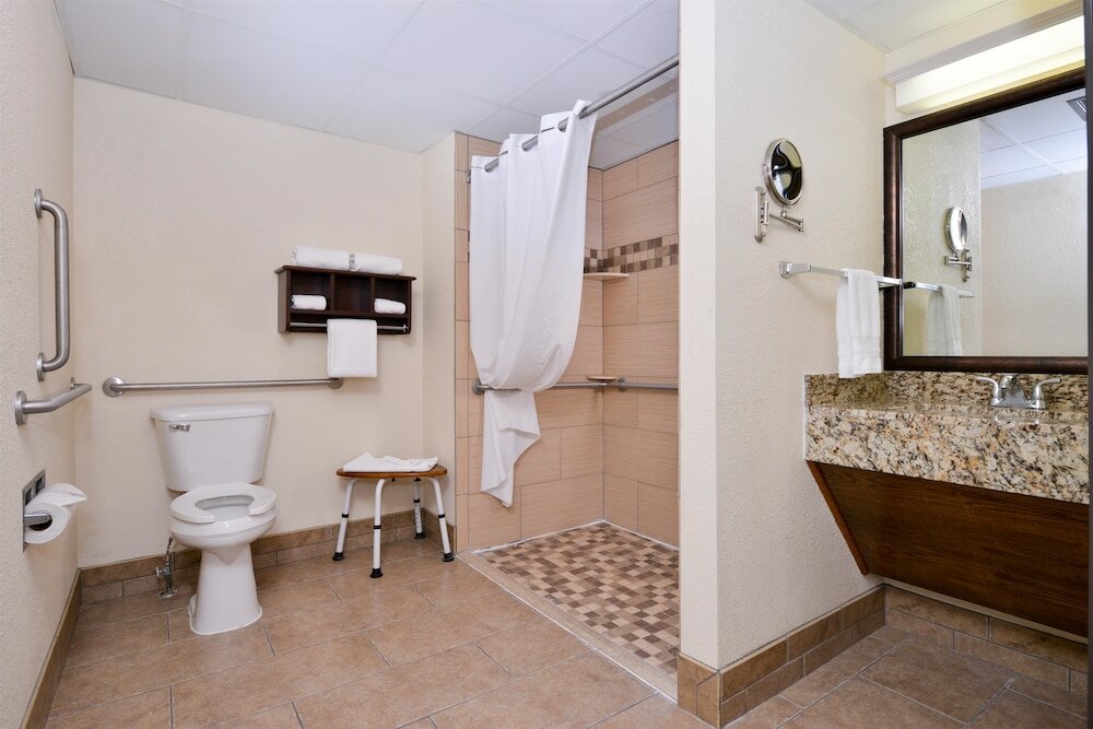 Фото Best Western Plus Sidney Lodge