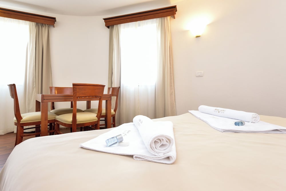 Фото Hotel ZaDaR