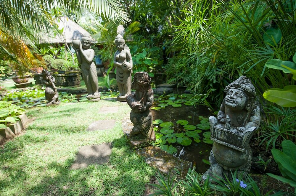 Фото Pondok Agung Bed & Breakfast