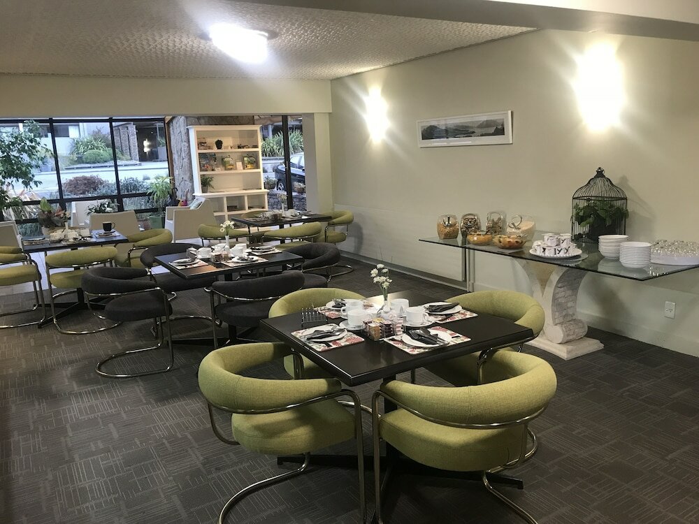 Фото Earnslaw Lodge