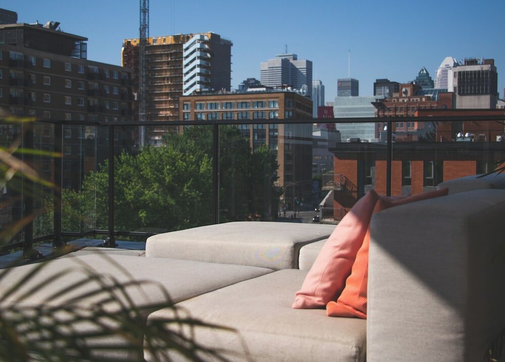 Фото Boxotel Montreal