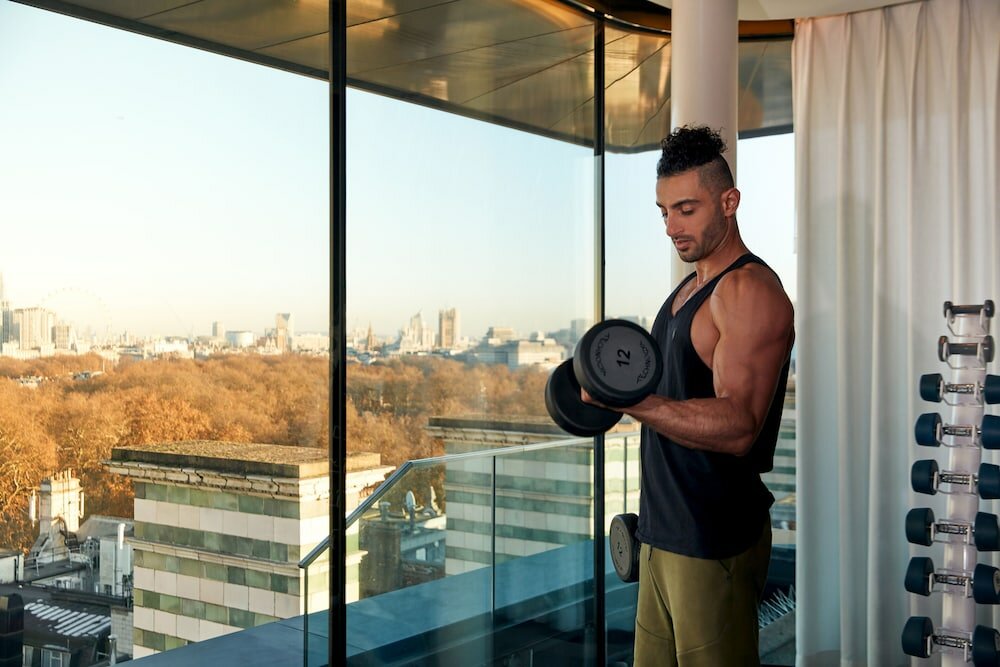 Фото Four Seasons Hotel London at Park Lane