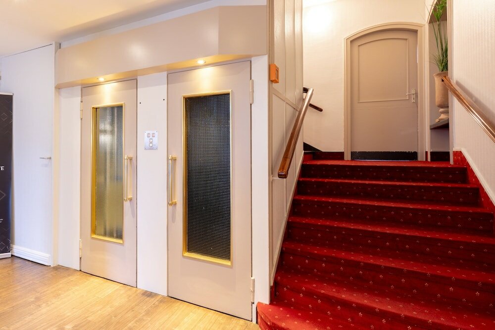 Фото Novum Hotel Continental Hamburg Hauptbahnhof