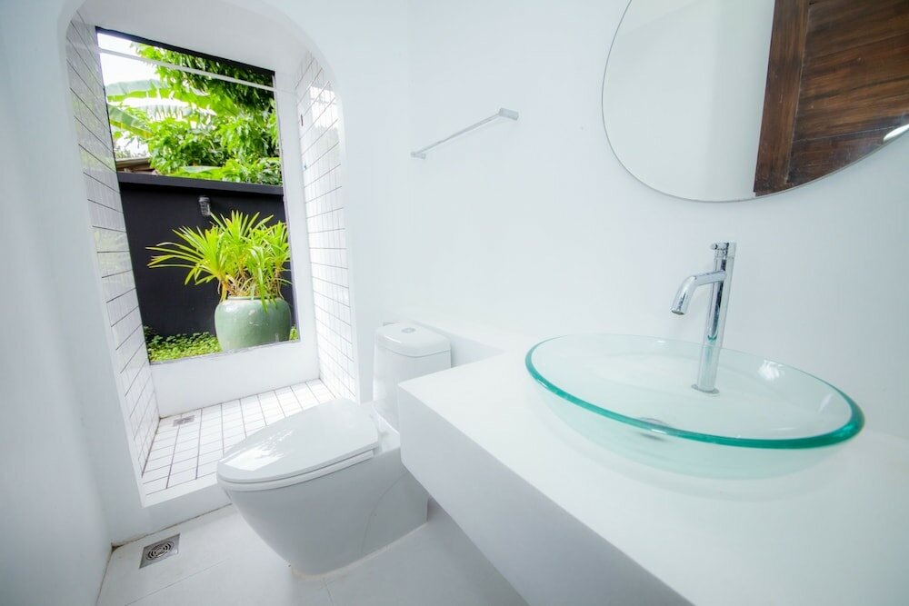 Фото Trat 101 Waterfront Hotel