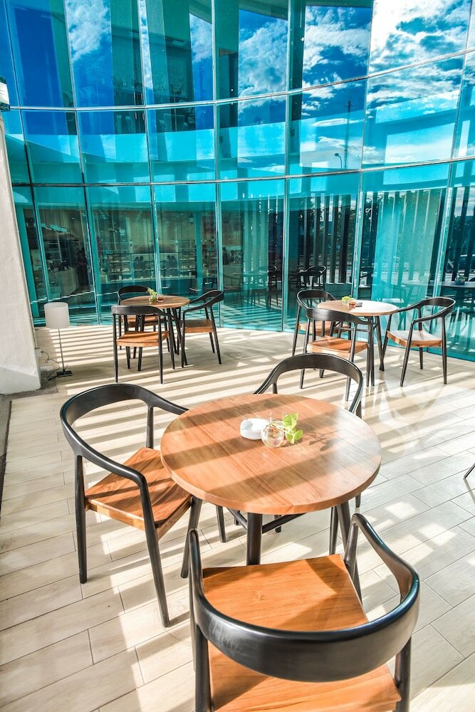 Фото Golden Tulip Essential Tangerang