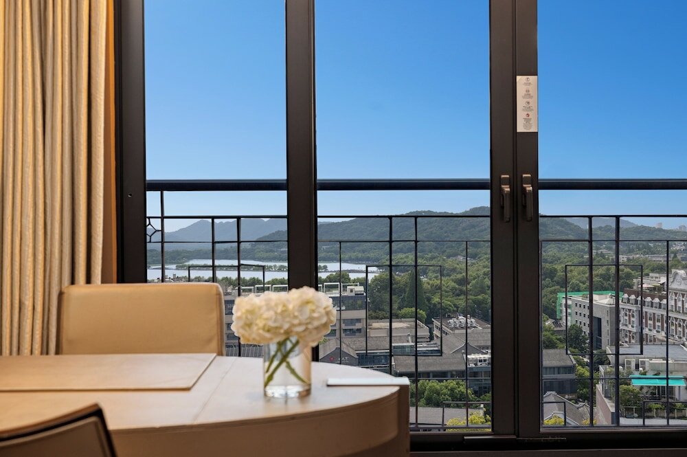 Фото Midtown Shangri-La, Hangzhou