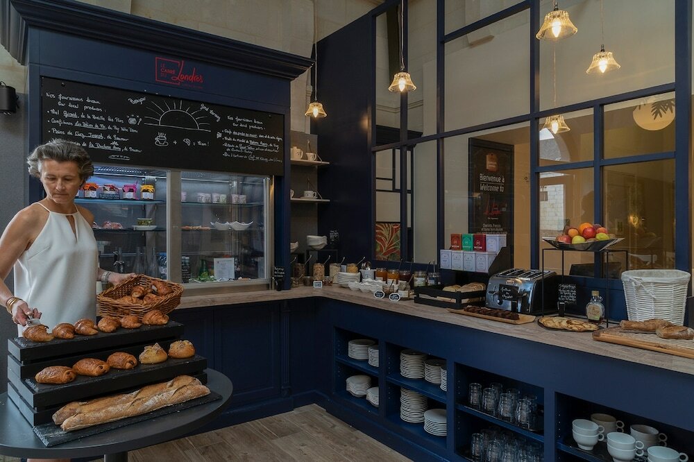 Фото The Originals Boutique, Hôtel Le Londres, Saumur