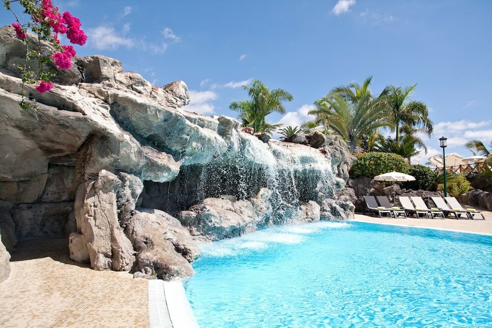 Фото 153072904673