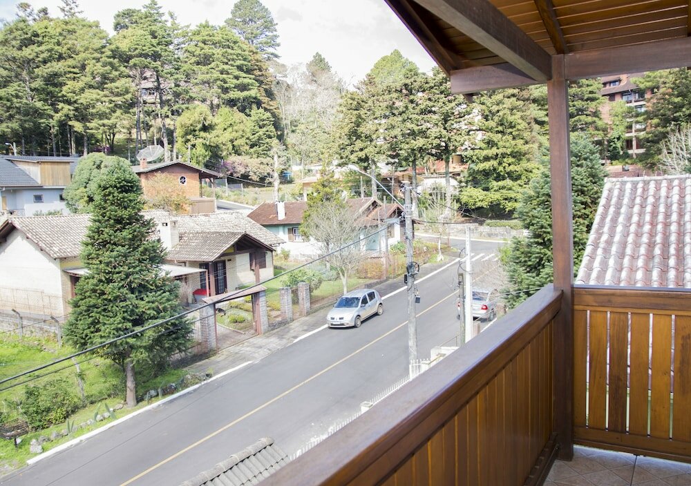 Фото Pousada Caminho dos Plátanos