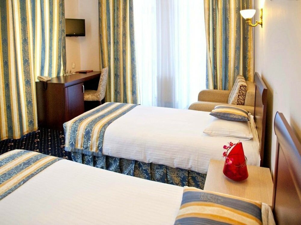 Фото Отель Manhattan