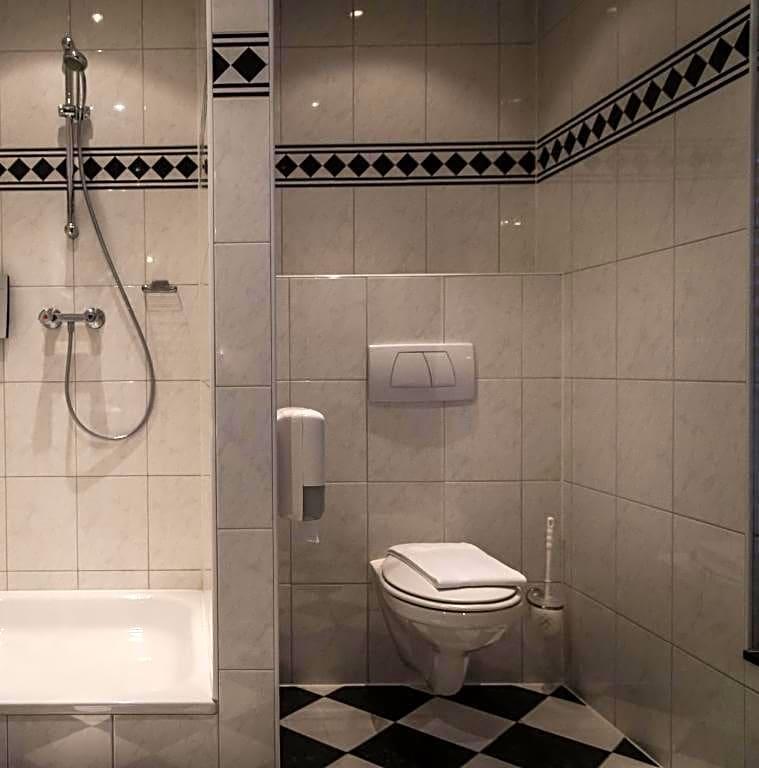 Фото De Limbourg