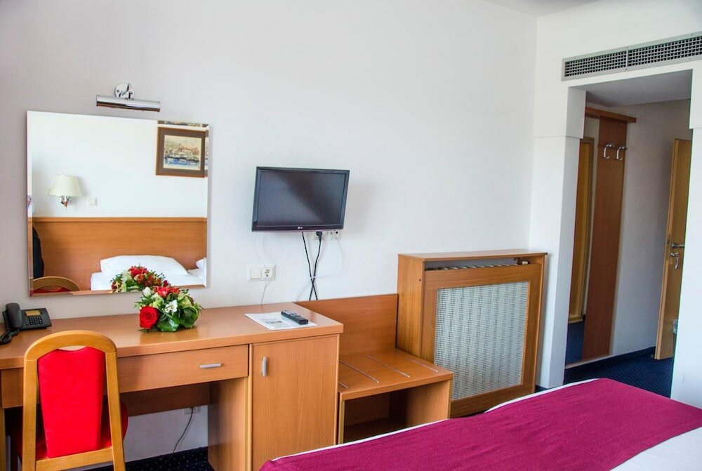 Фото Hotel Petka