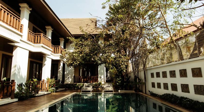 Фото Athena Hotel