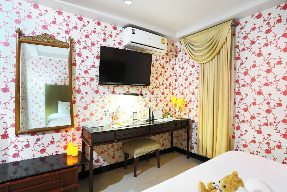 Фото Diamond City Hotel