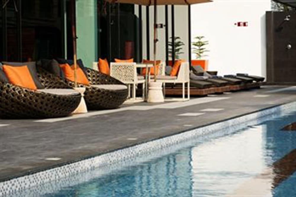 Фото Tsix5 Hotel