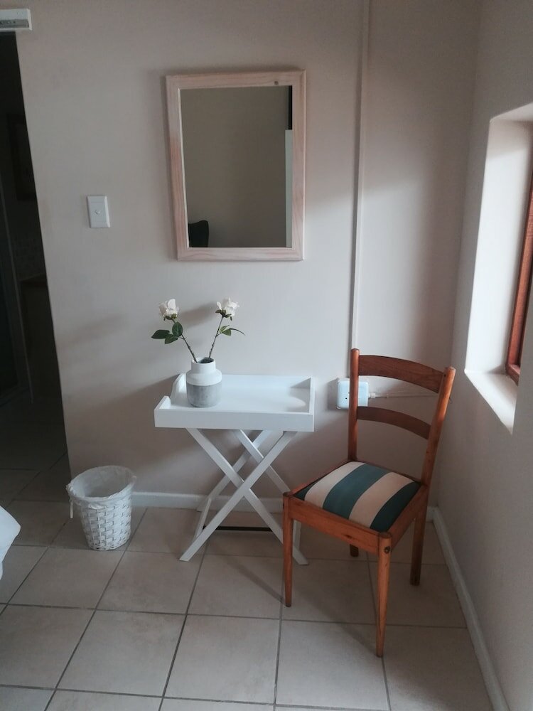 Фото The Birdhouse