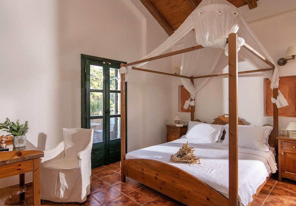 Фото Enagron Ecotourism Village